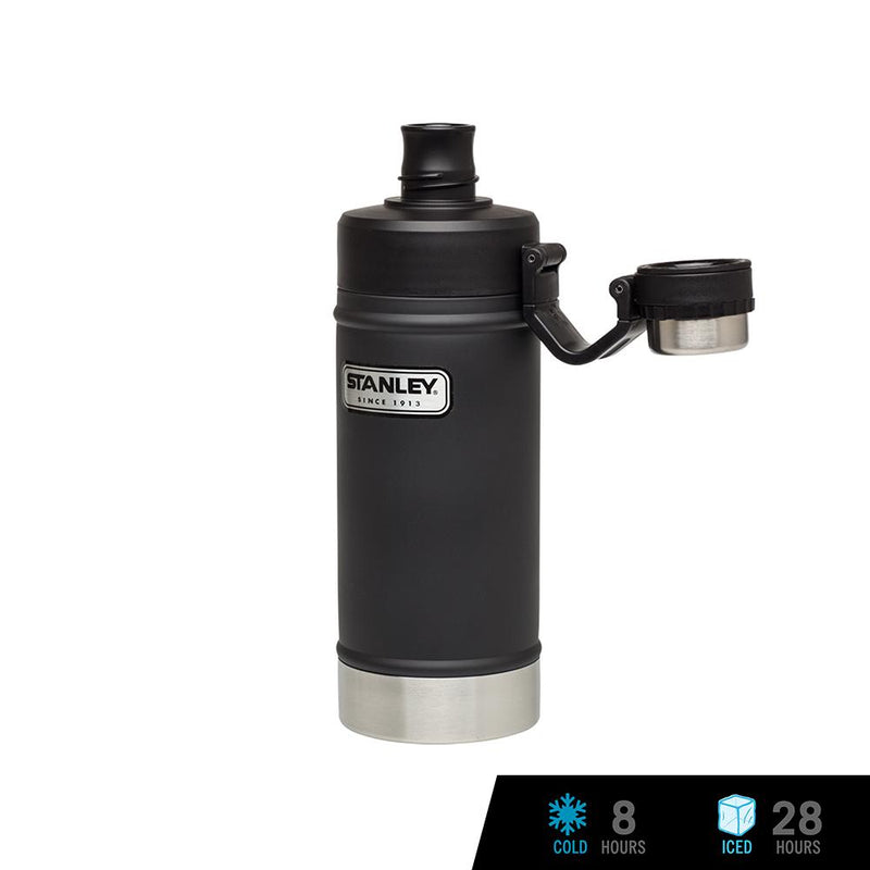 Stanley Insulated IceFlow Flip Straw Water Bottle 22oz - Matte